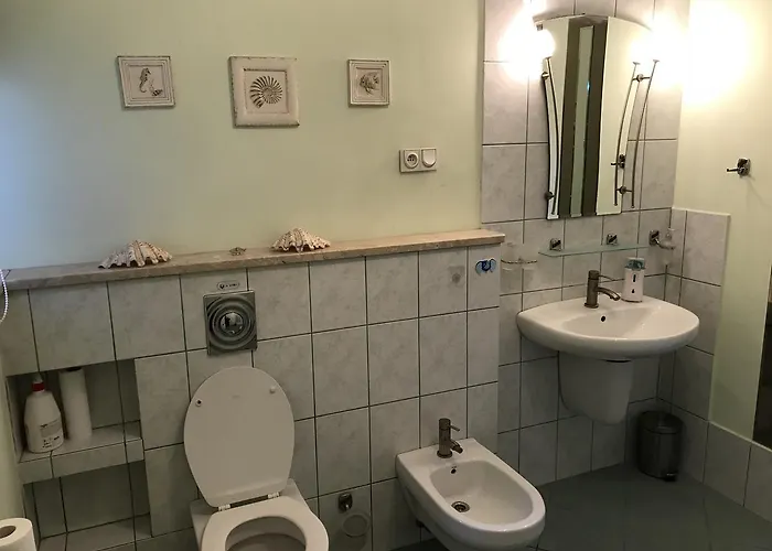 Airport * غدانسك