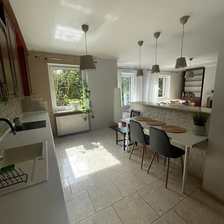 Airport Appartement *